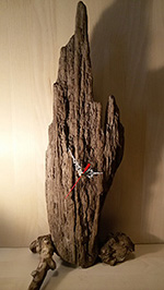 Часы настенные из дерева Морской Странник